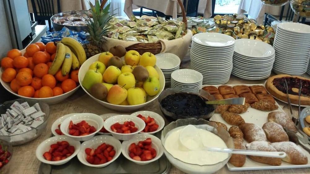 Hotel Gabbiano Cattolica Dış mekan fotoğraf