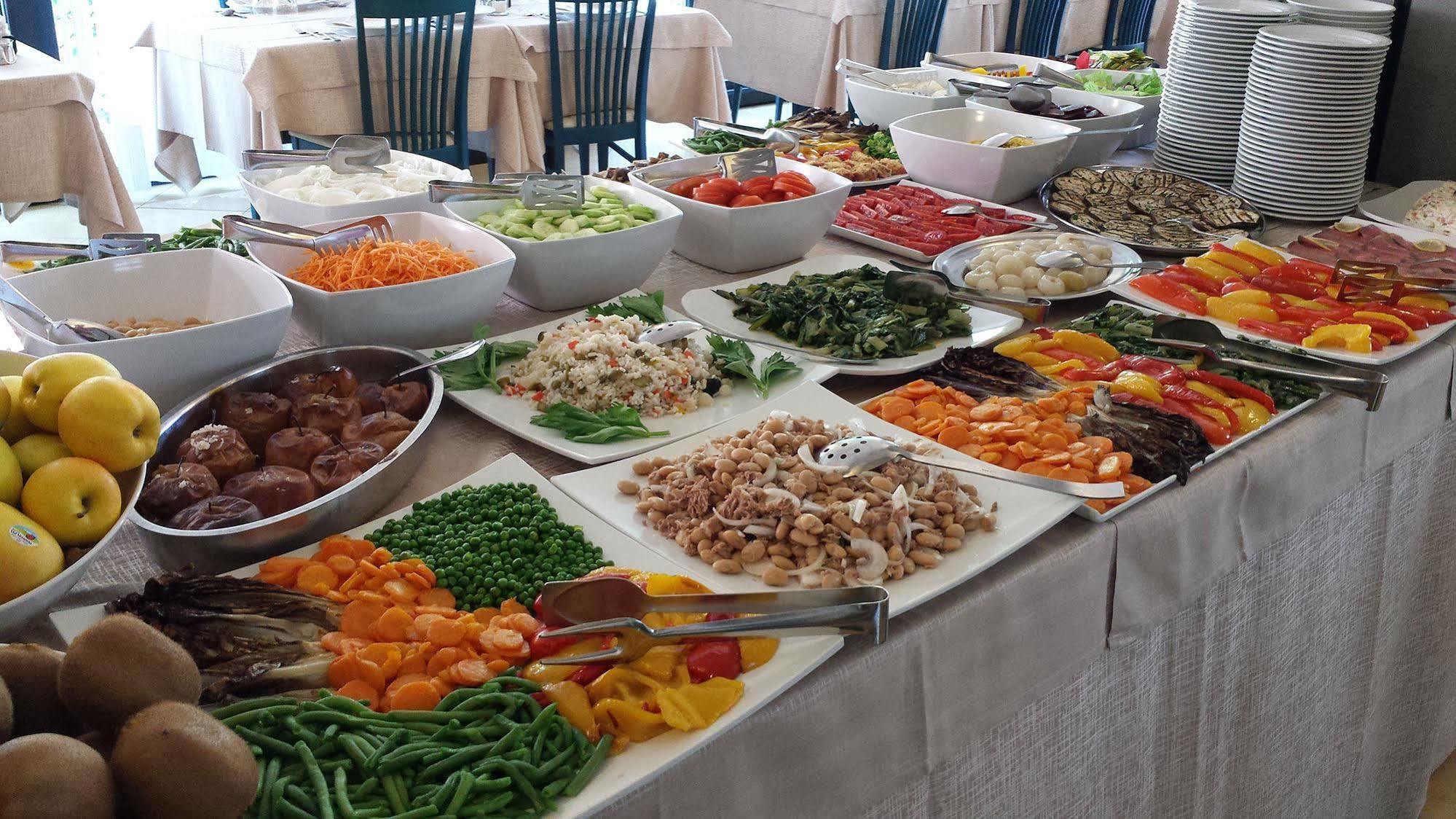 Hotel Gabbiano Cattolica Dış mekan fotoğraf