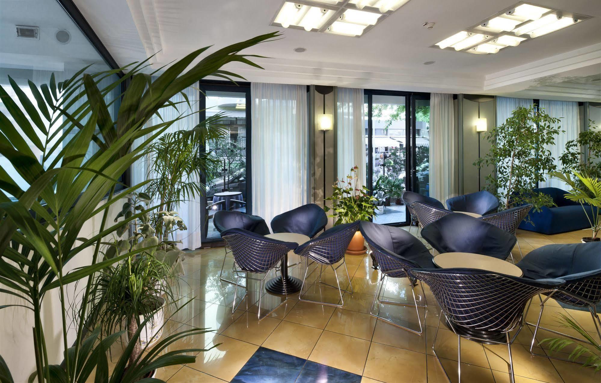 Hotel Gabbiano Cattolica Dış mekan fotoğraf